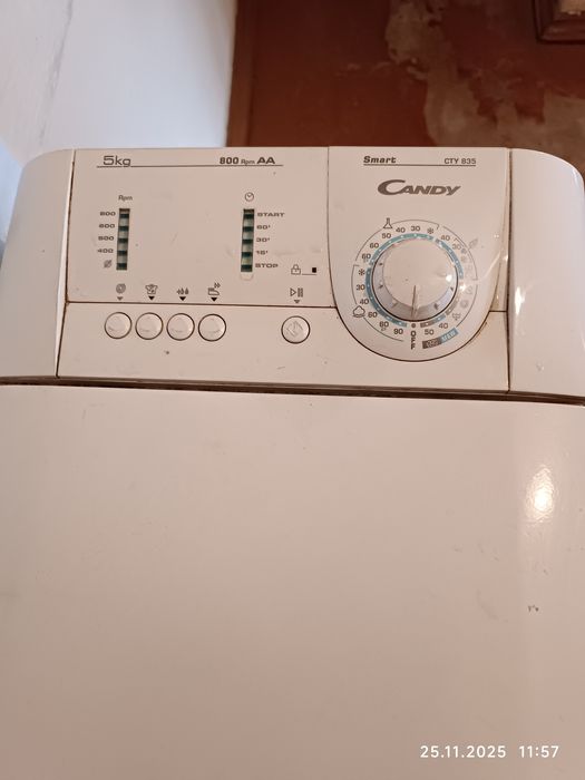 Стиральная машина Канди в хорошем состоянии