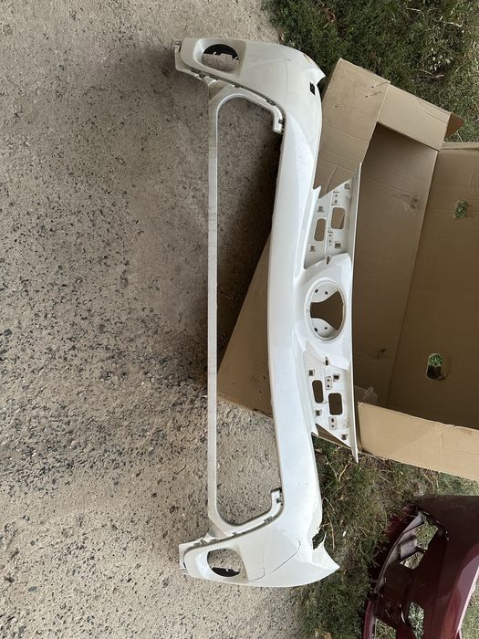 Продам бампера от Toyota Rav4 2014