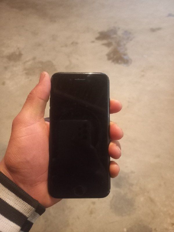 Iphone 7 128 talik sotilmagan