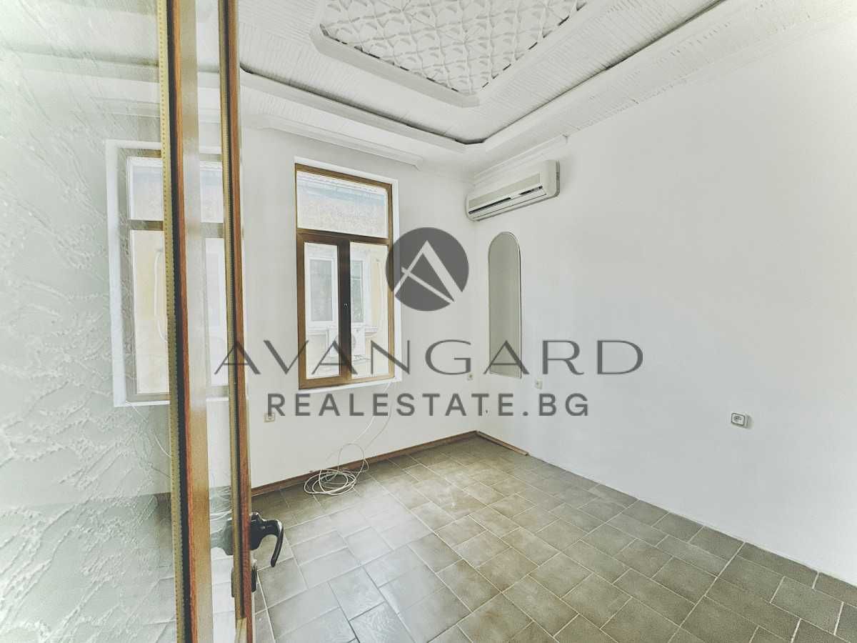 Продава се Етаж от къща в Пловдив, Център - 115 кв.м за 1522 €/кв.м - Снимка #4