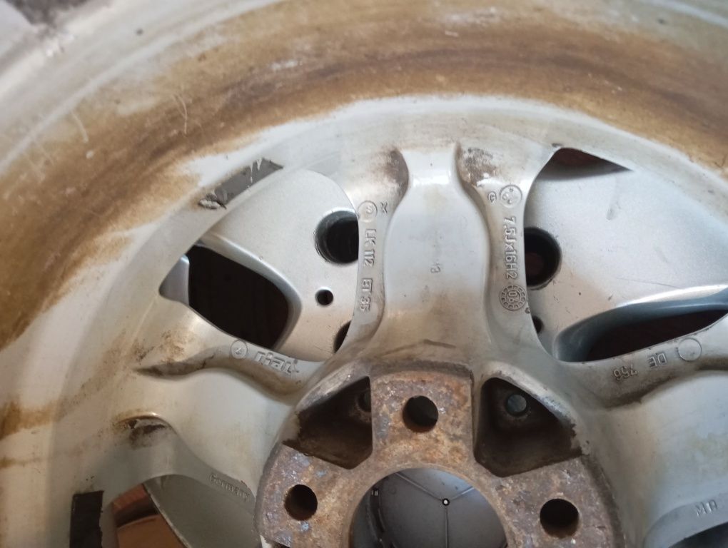 Диски 16 ет 35 J 7,5 разно-размерные крепёж 5/112