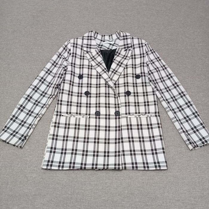 Продам пиджак р.44