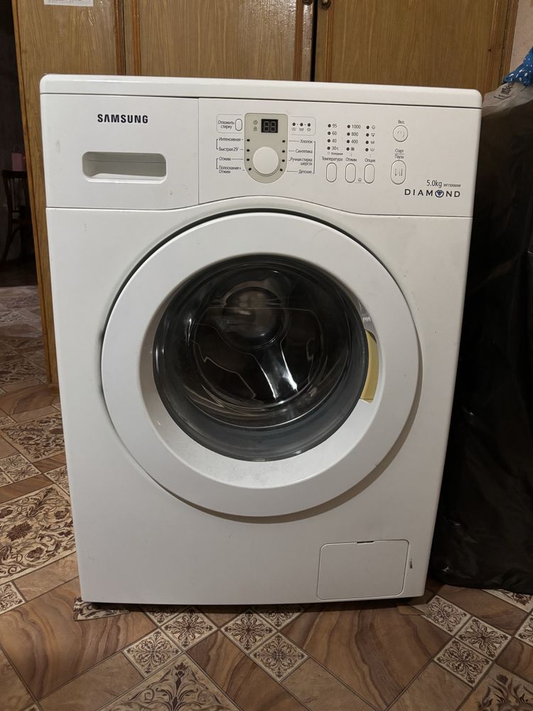 Продам стиральную машину