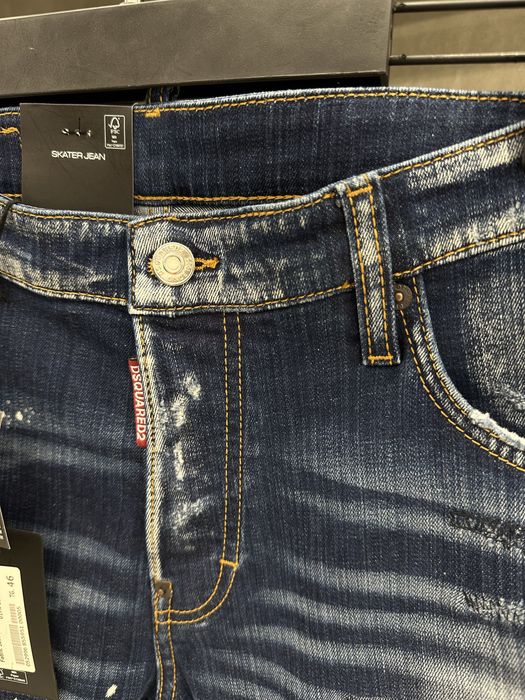 Blugi dsquared2 albastrii lichidare