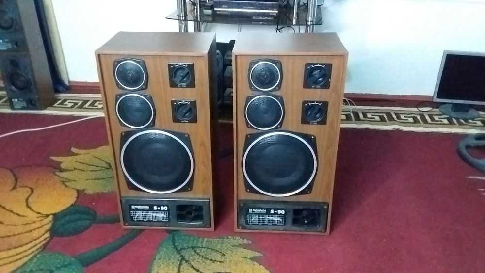 S 90    RADIOTEHNIKA   сотилади