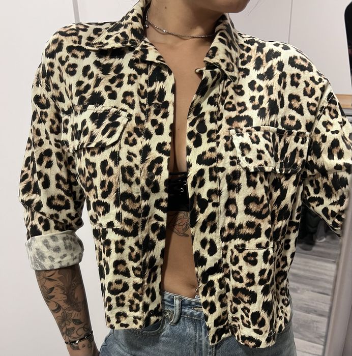 Дамски ризи / различни цветове и модели