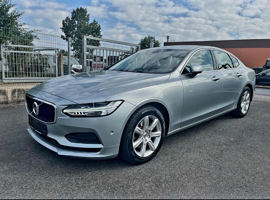 Vand Volvo S90 D3 Motor 2.0 diesel-150CP
Import: Belgia 
Cutie Viteze