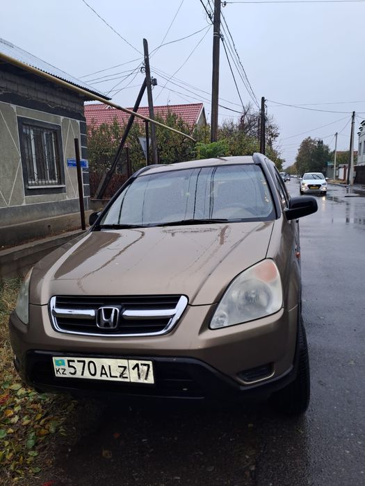 Honda  CR-V  2004  года, хорошее состояние
