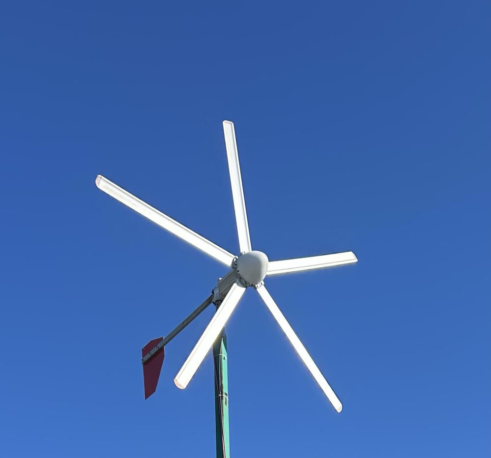 Vand Turbina eoliana orizontala 2000 W cu controler 30A , 5 pale
