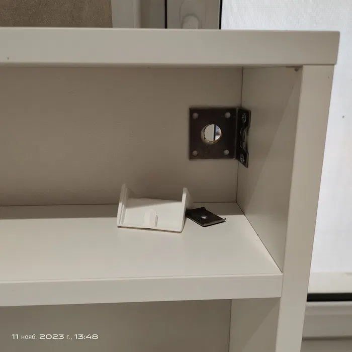 Зеркальный шкафчик новый шириной 40 см