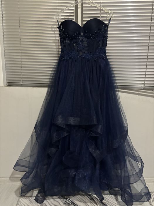 Официална бална рокля