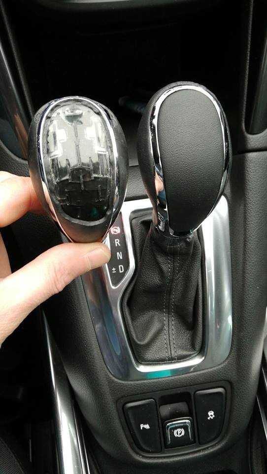 Топка скоростен лост автомат кожа OPEL Insignia, Astrа, Zafira, Meriva