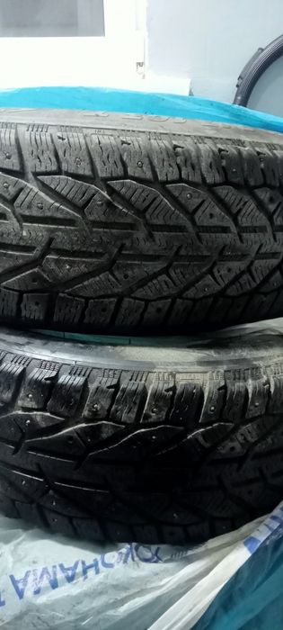 Шины зимние 225/60 R17
