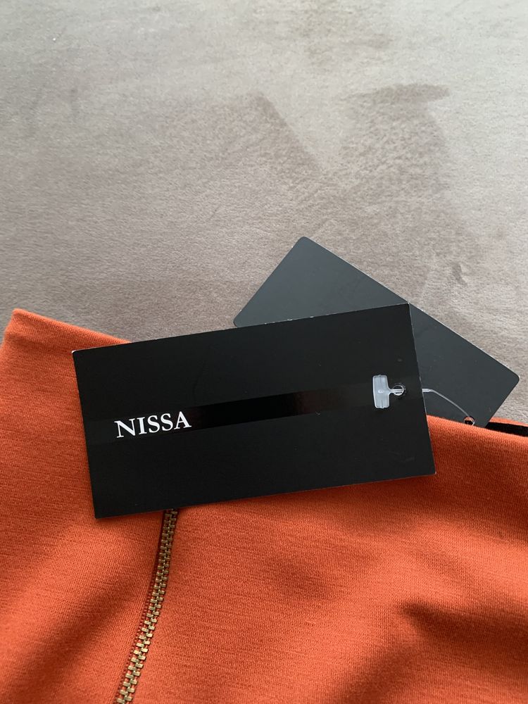 Fusta Nissa noua cu eticheta, marimea 40.