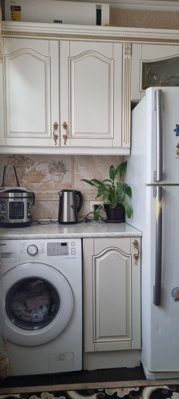 Квартира ижарага в аренду хозяйкалик факат кизларга