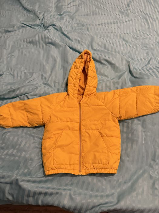 Geaca de fas cu gluga copii marime 86 ZARA