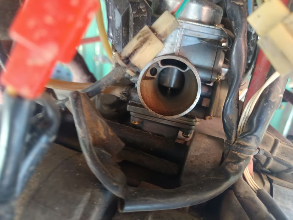 ATV de 150cc de vânzare – stare bună, motorul pornește și funcționează