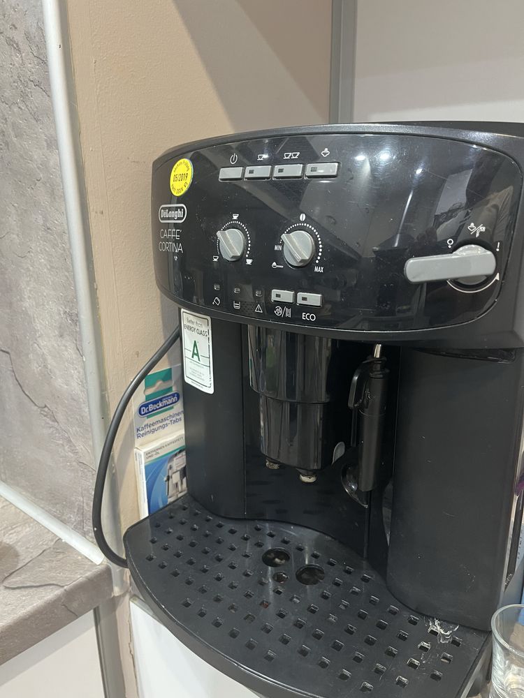 Кафеавтомат DELONGHI