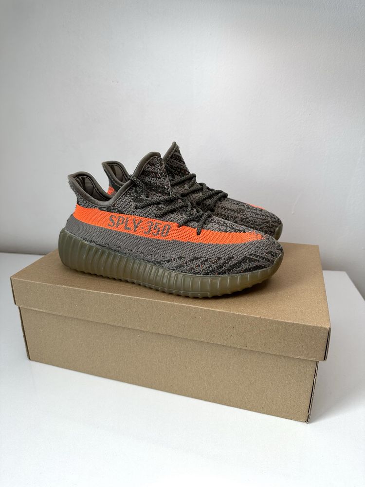 Adidad Yeezy Boost 350 V2 Beluga Маратонки
