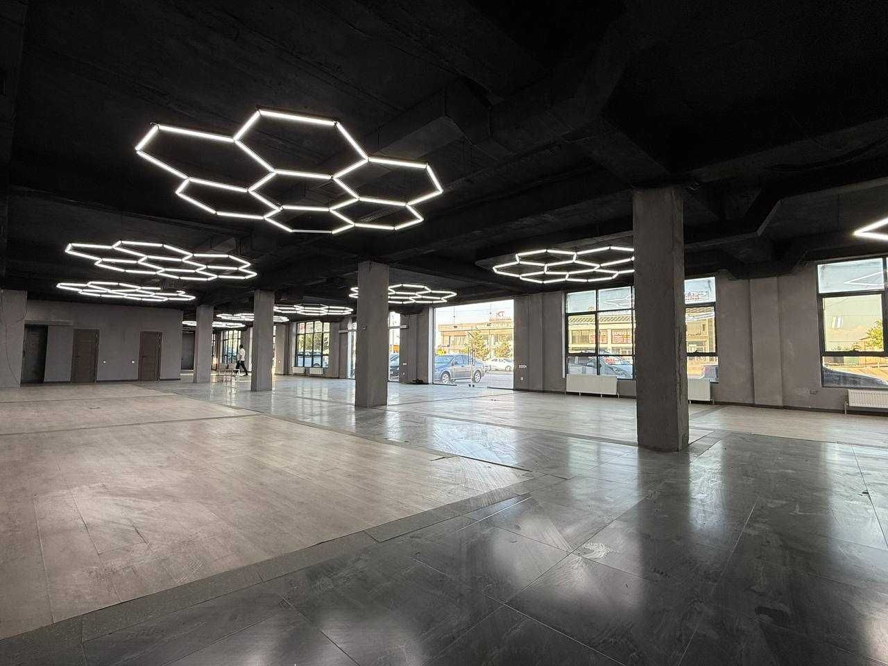 Аренда Автосалон, Сервис, 1500 М2 Сергели мошина бозор йулида