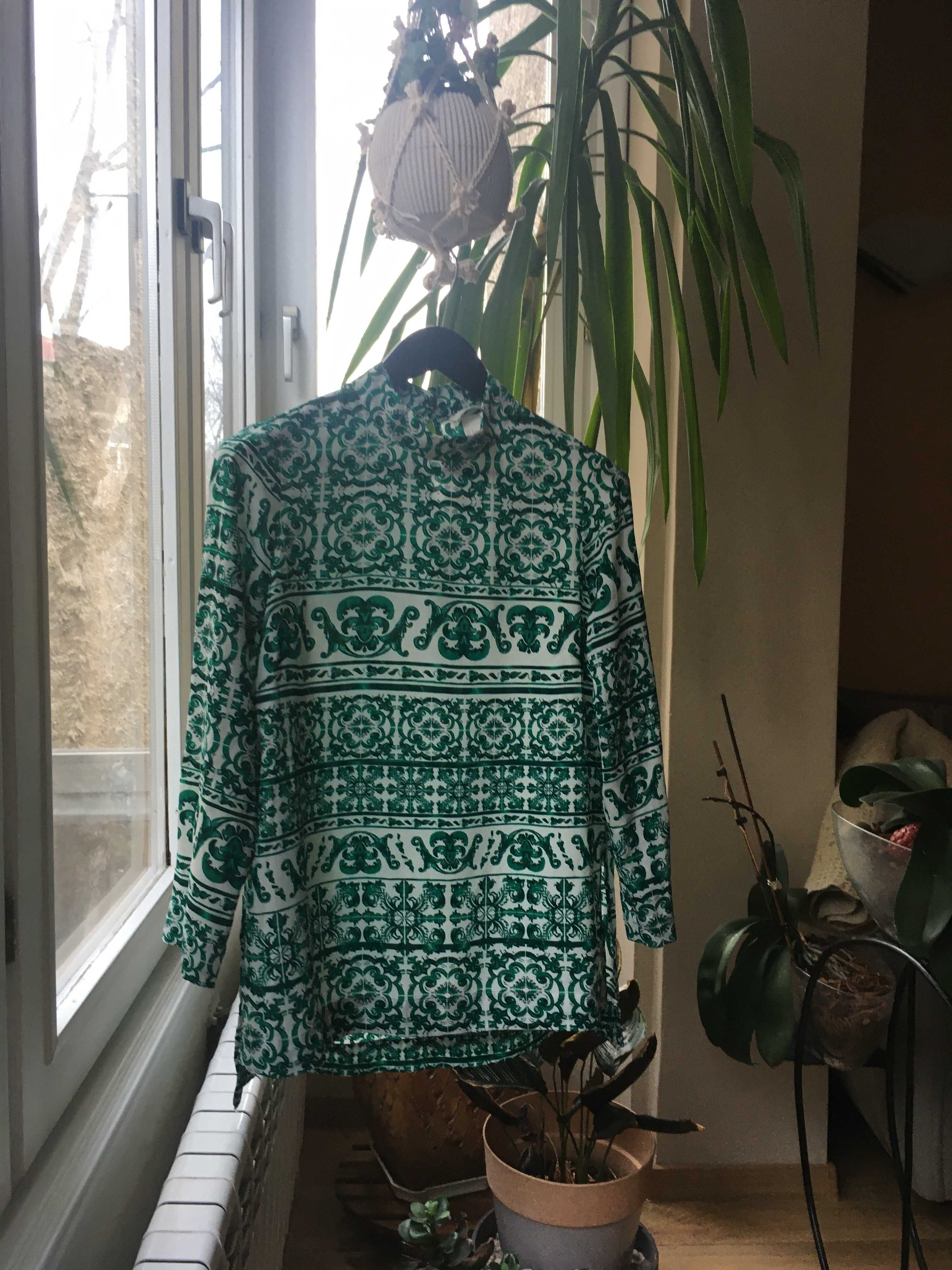 Туника H&M подходяща и за бременна