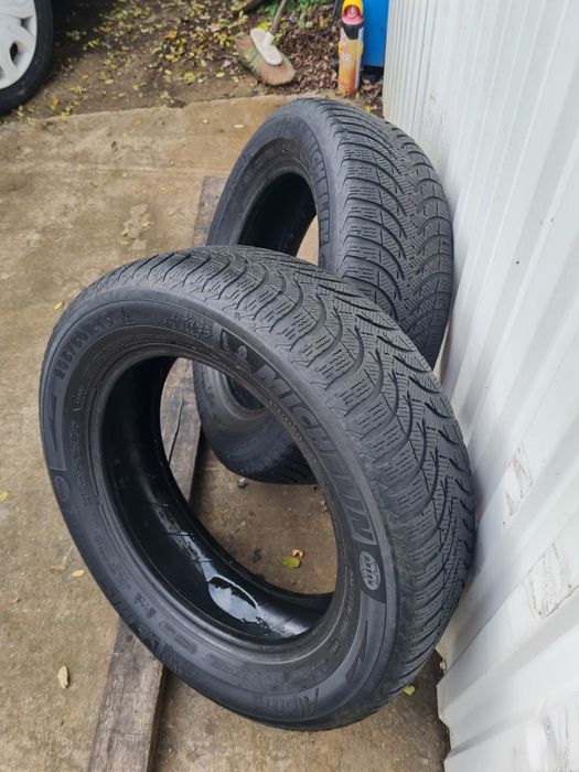 2 Anvelope de iarna *205/60R16*Michelin*LICHIDARE STOC*50 Lei Buc*