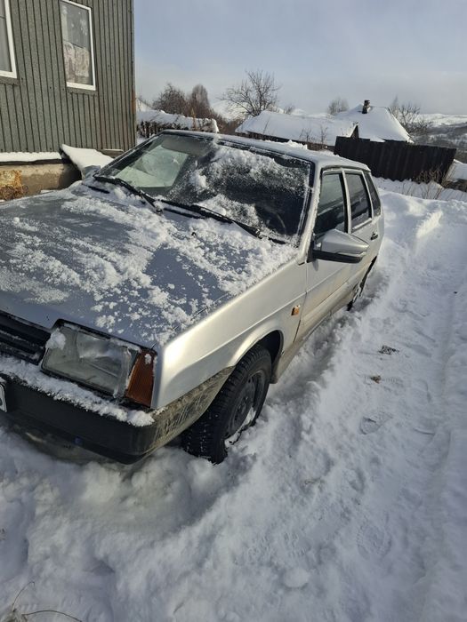Продам машину ваз 2109