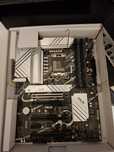 KIT i7 13700 cu Z790 Prime defect