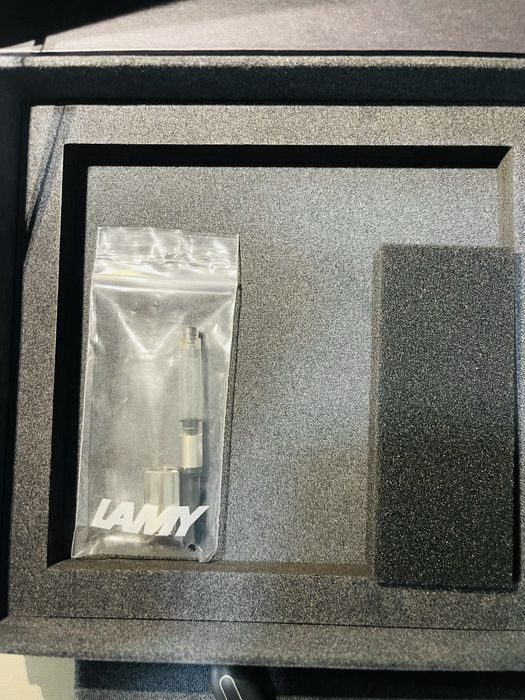 LAMY Dialog 3 - Stilou din Fontă cu Mecanism de Răsucire Nou