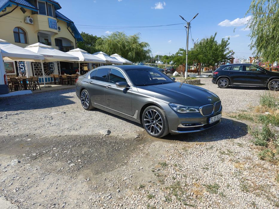 BMW Seria 7 Xdrive