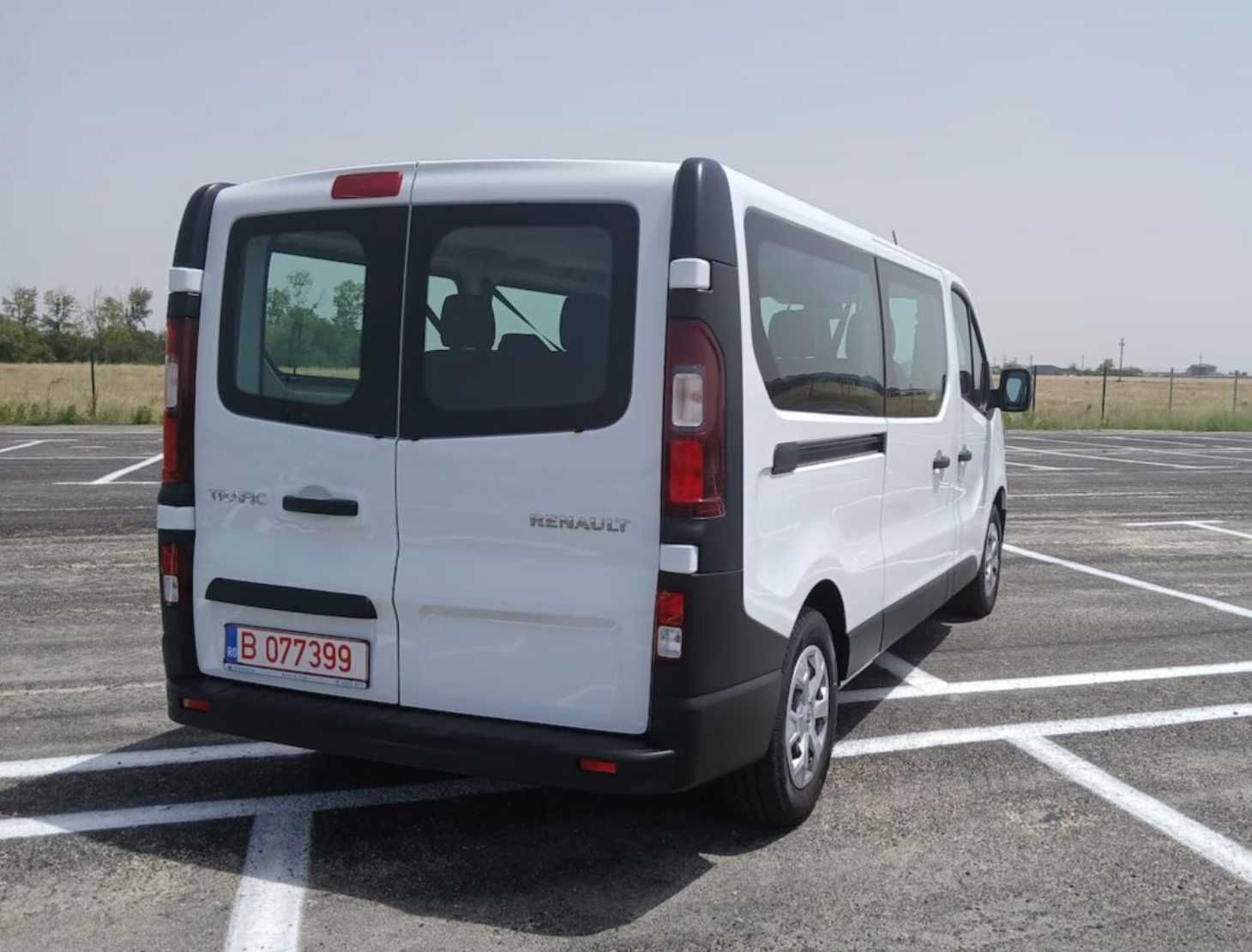 Microbuz 8+1 de inchiriat Bucuresti