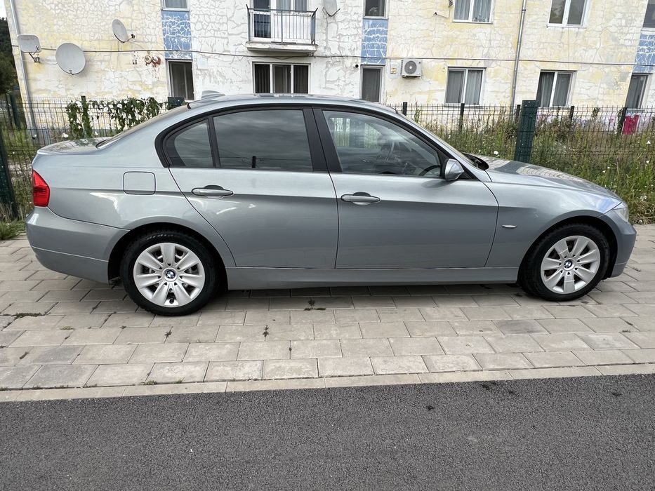 BMW 320  -  2008