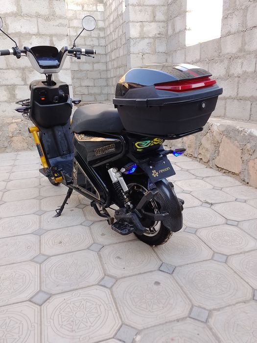 Kogonda elektro skutor sotiladi