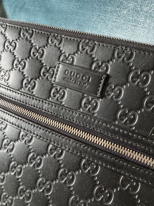 Мъжка кожена чанта Gucci оригинал