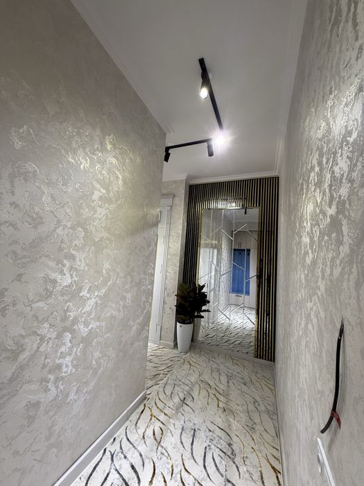 Vokzaldan 3 xona studio kvartira sotiladi