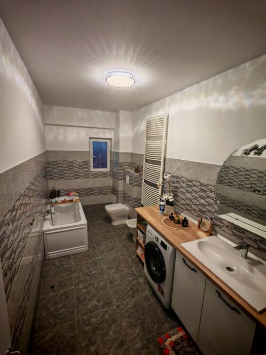 Apartament 3 camere  in vila