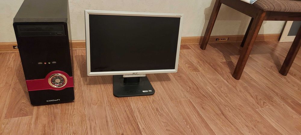 продается процессор с монитором