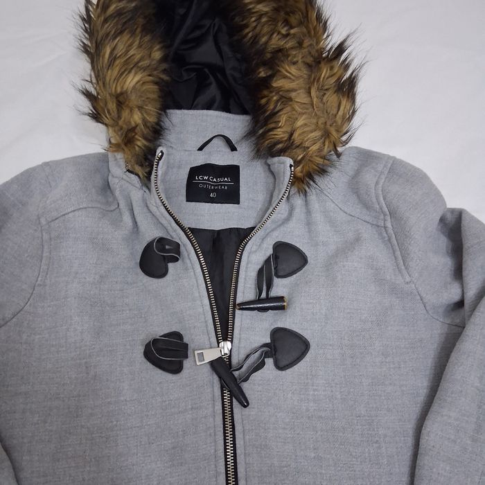 Дамско палтенце.