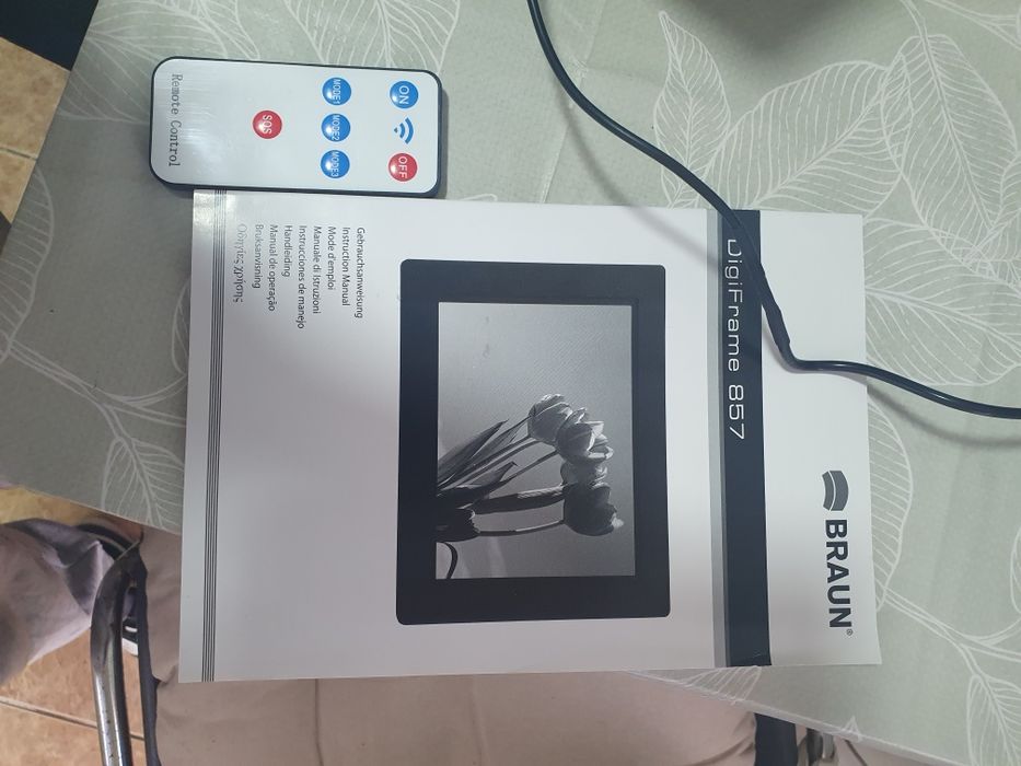 Rama foto digitală Braun DigiFrame 857, 8”, 1024×768, stare foarte bun