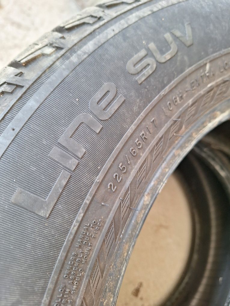 2 бр.гуми nokian 225/65 R 17 XL