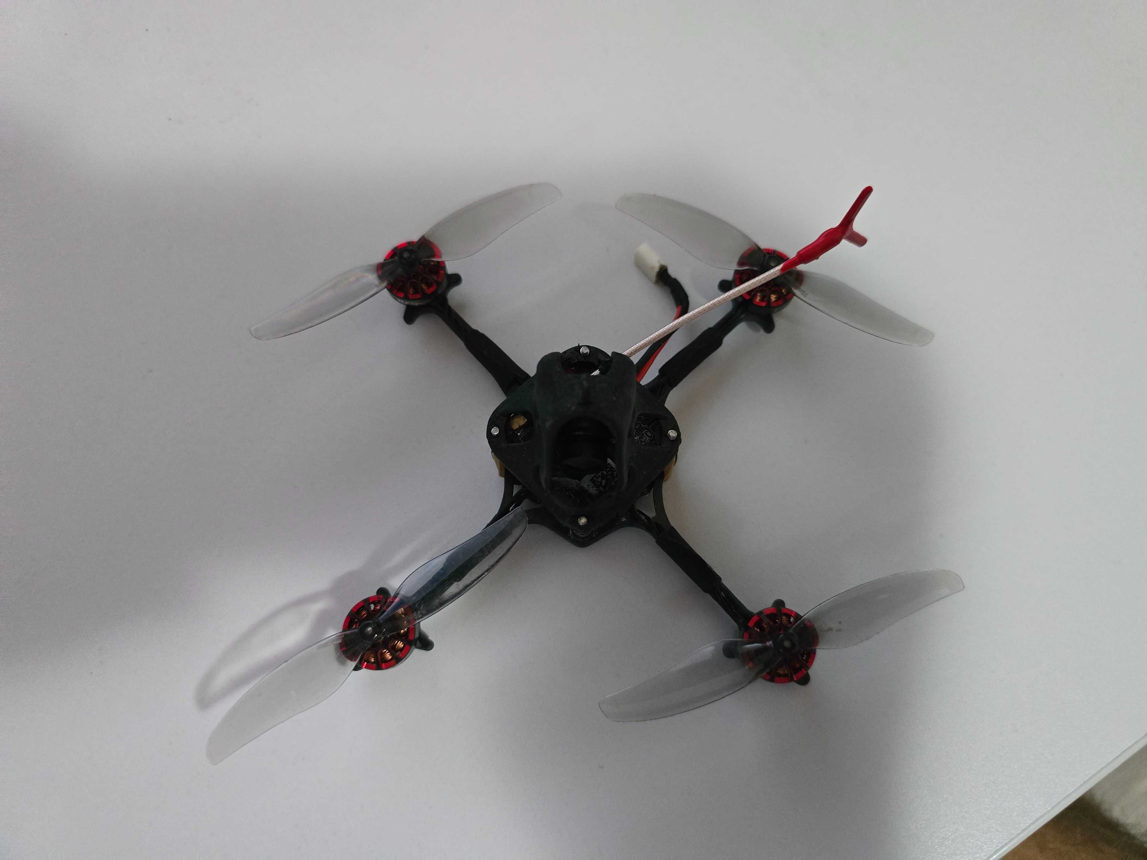 Готов за летене FPV комплект - Walksnail Digital, 12 батерии + зарядно