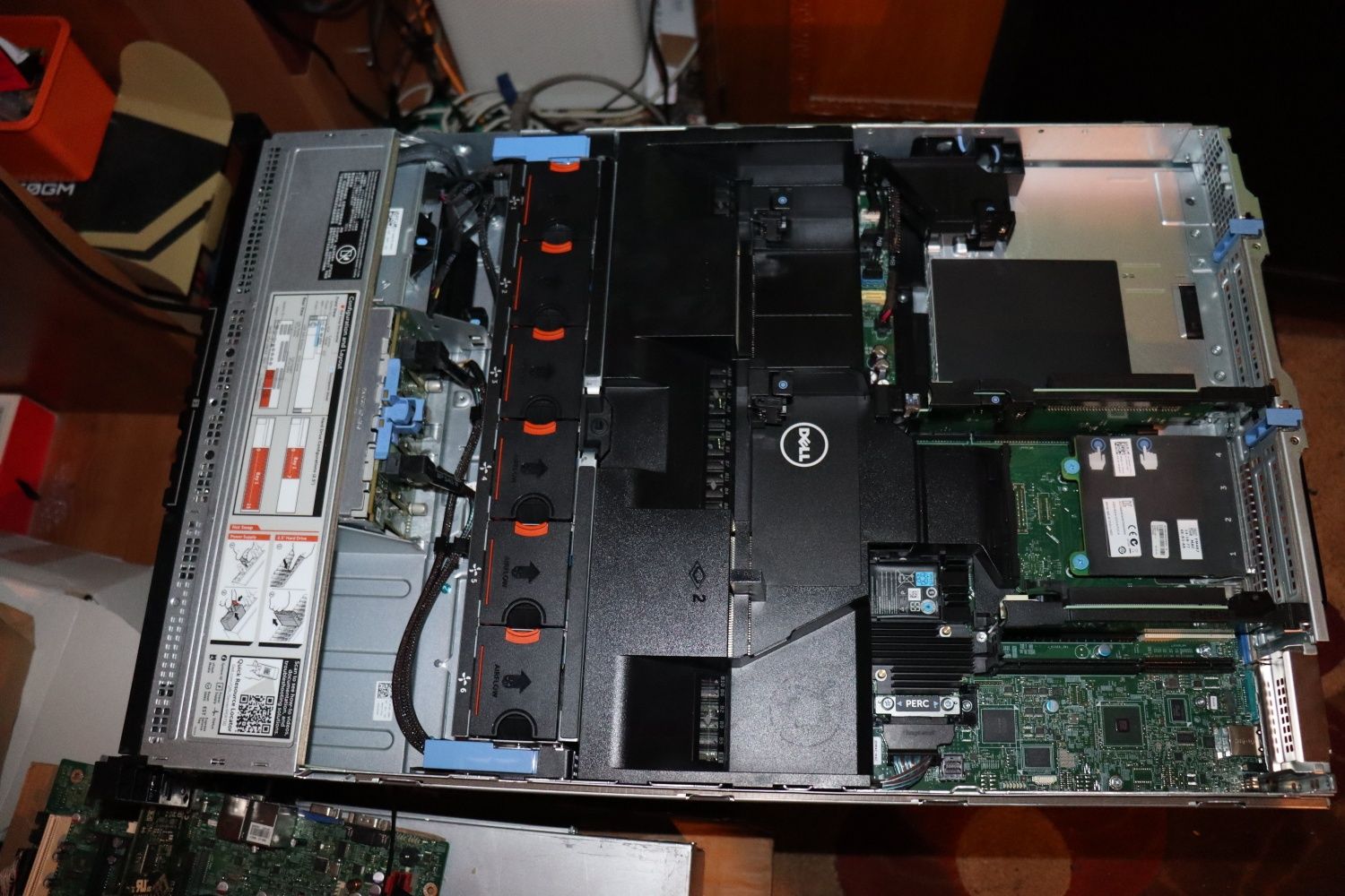 Server Dell PEdge R730 24 Cores E5-2670 V3 64Gb 512Gb SSD( SED OPAL)