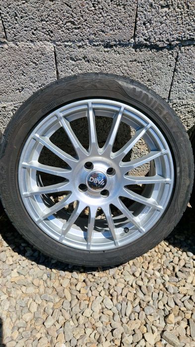 TOYOTA,VW джанти със летни гуми DBW 225/45/R17  7,5J×17  ET35  4×100