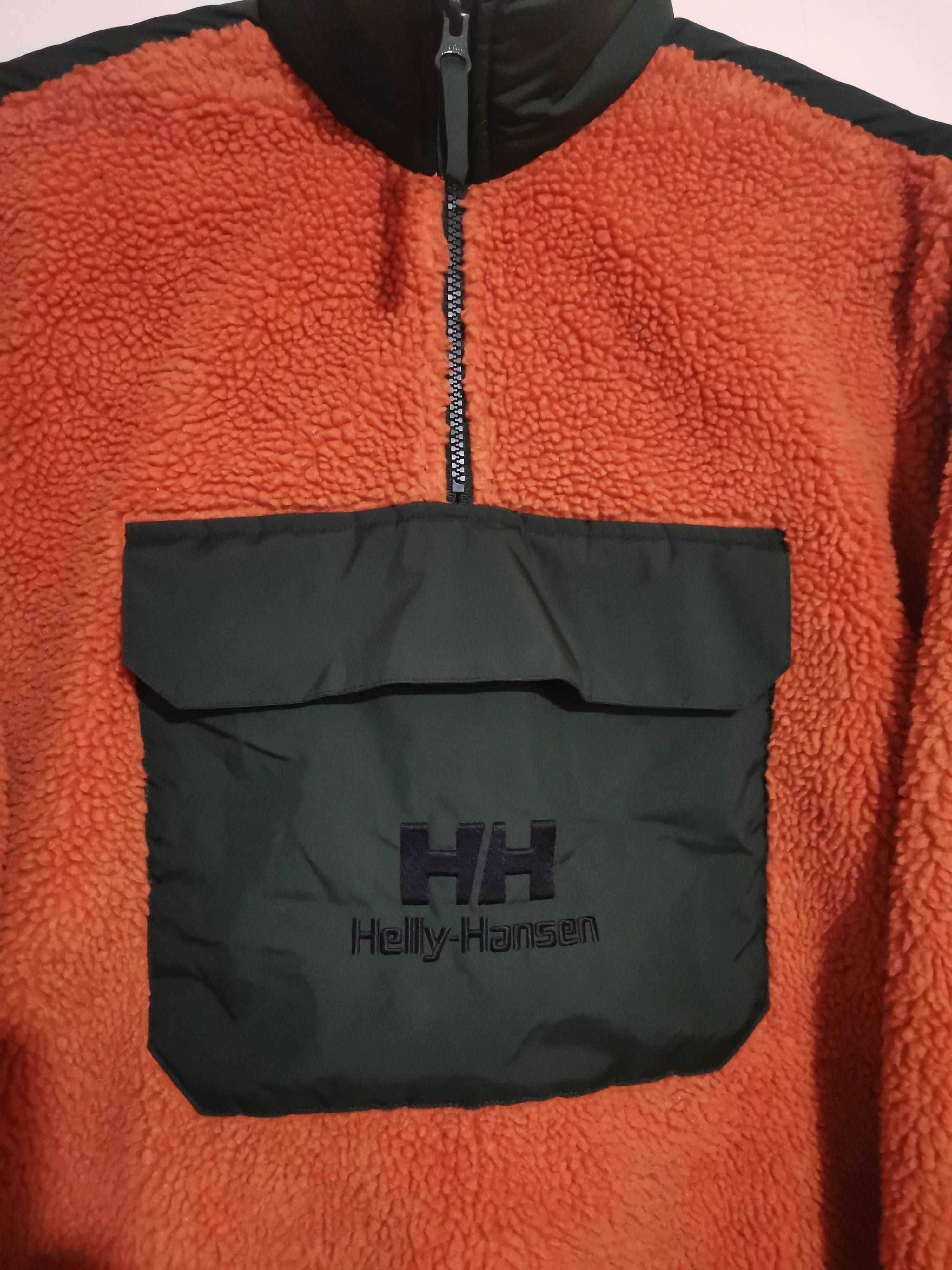 Helly Hansen Yu 1/2 zip borg fleece in orange/khaki.