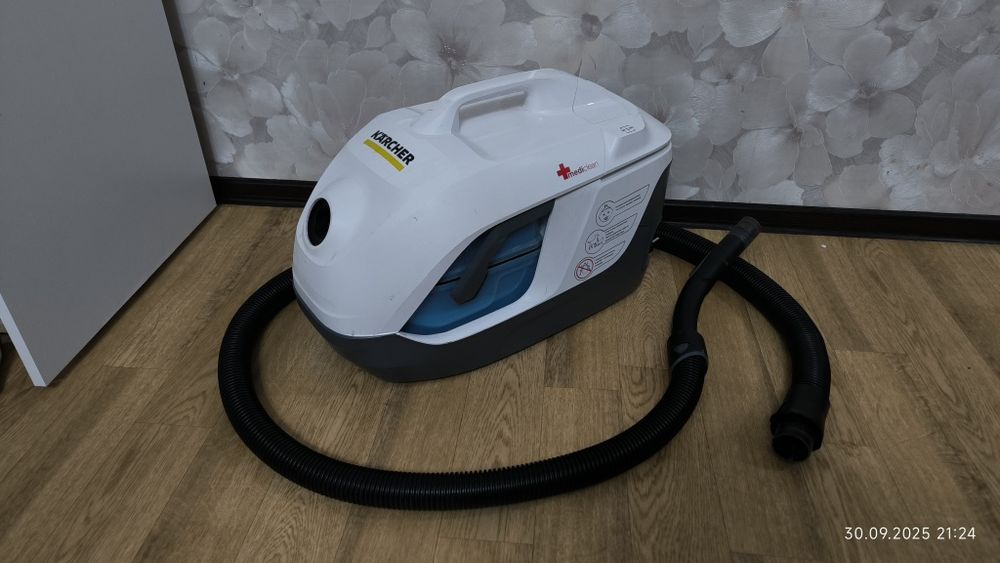 Пылесос KARCHER medi clean
