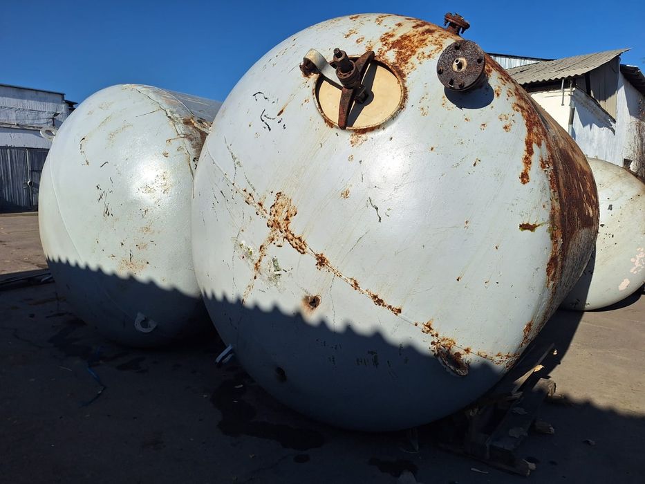 Эмалированные емкости бочки цистерны резервуары под воду и Асенизатор