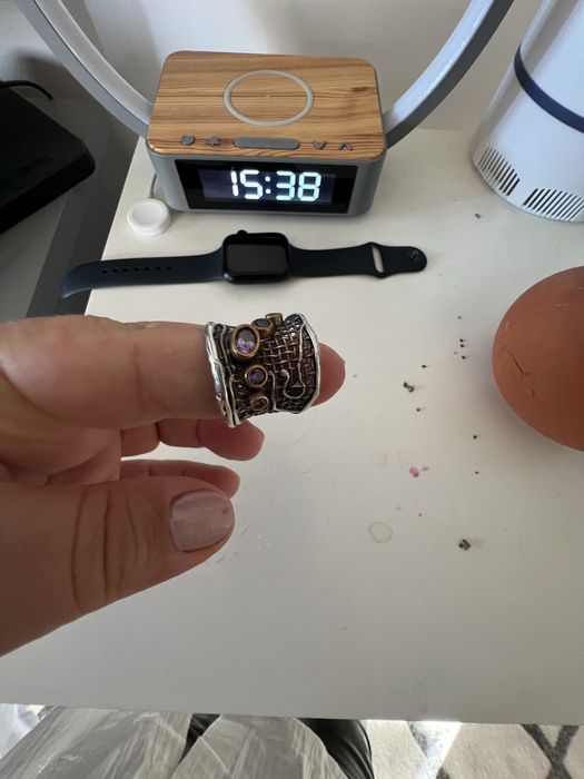 Inel argint cu pietre ametist.