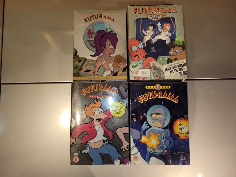 X-Files, House M.D., CSI, Sopranos, Futurama lot seriale DVD