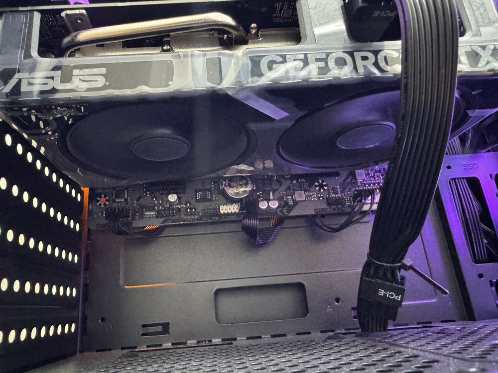 Видеокарта RTX 4060 Dual Asus