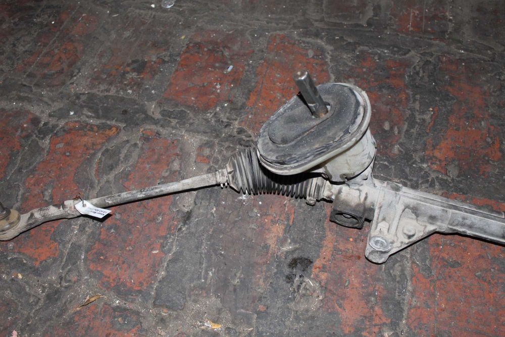 Кормилна рейка Нисан микра к12 05г Nissan micra k12 1.5dci 82hp 2005